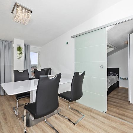 Apartment Nikola Trogir Kültér fotó