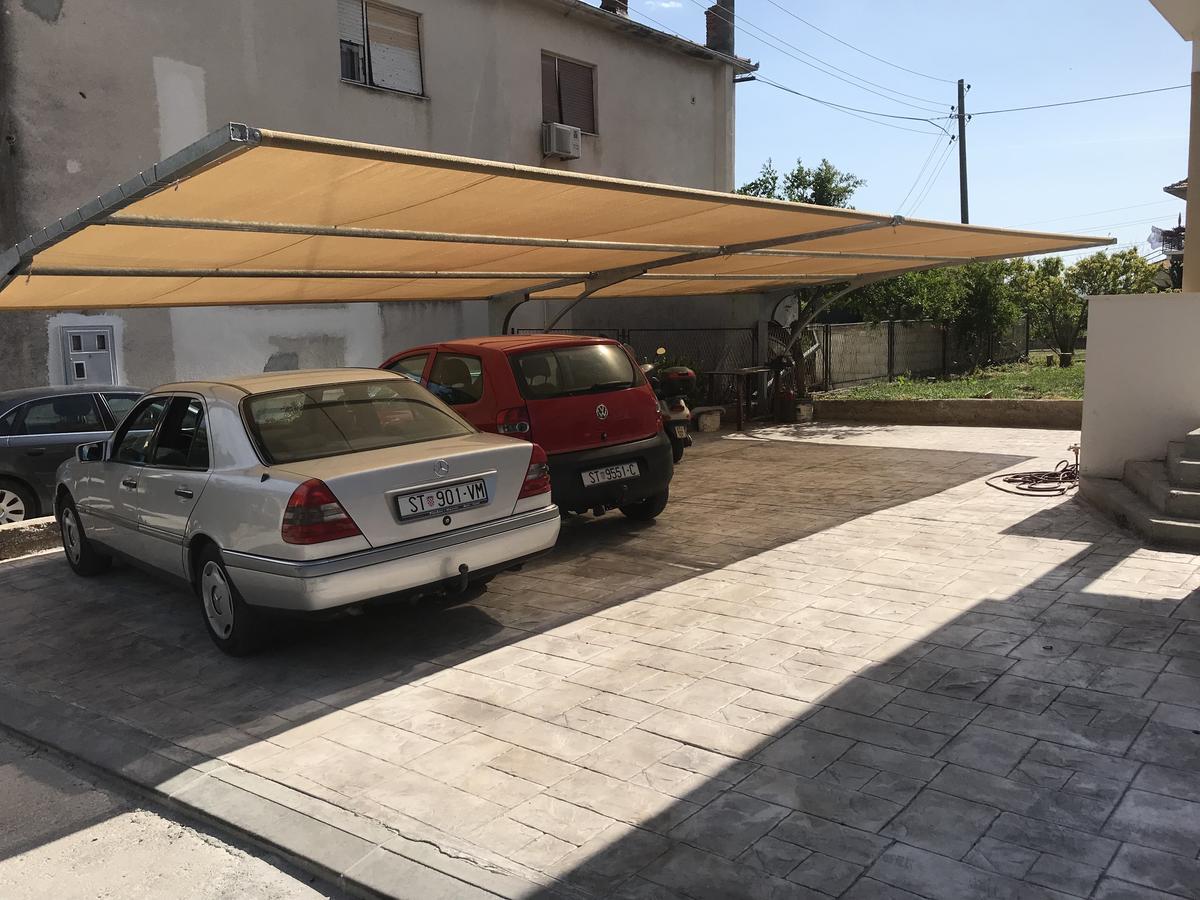 Apartment Nikola Trogir Kültér fotó